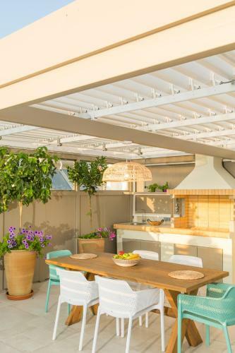 Ekaterini Luxury House
