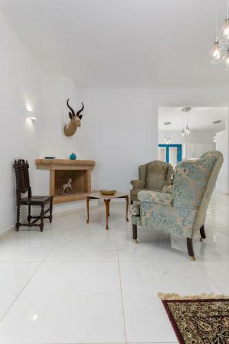 Indigo Villa