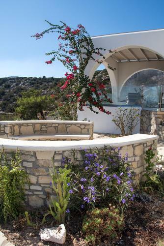 Evilia Luxury Villa