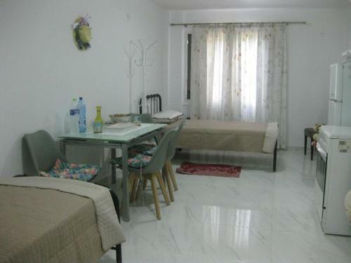 Sissy Apartments By The Sea