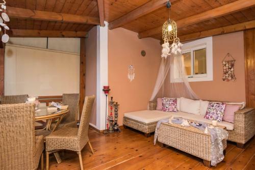 Apartamento Aiolia North Villa
