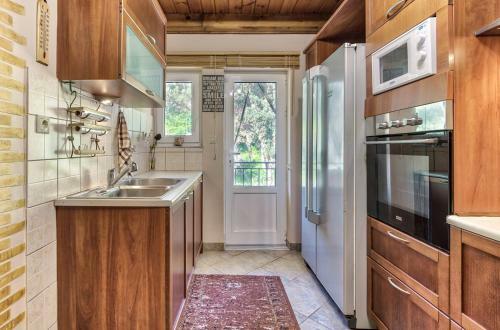 Green Boat Apartment