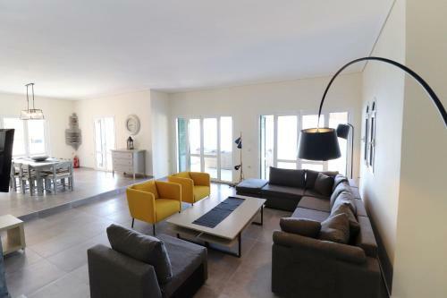 Villa Faiax