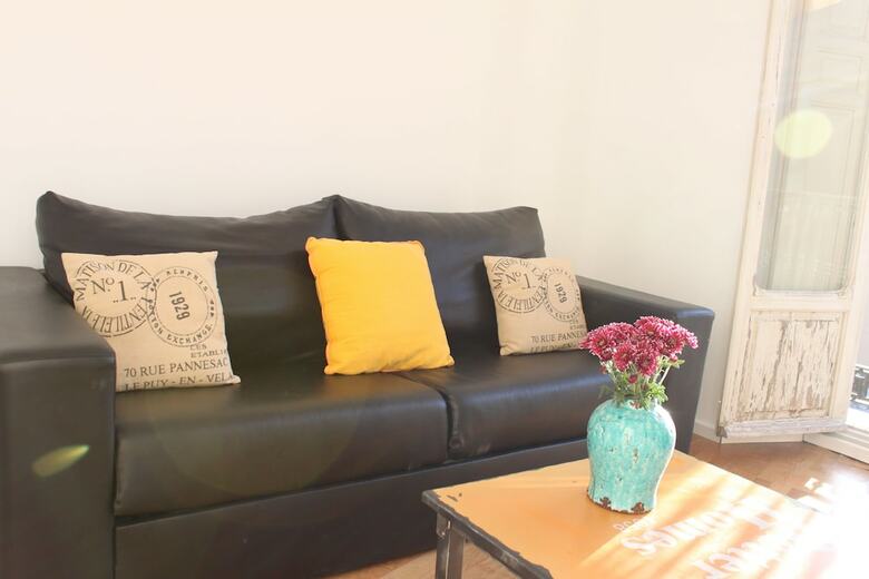 Life Apartments Calder�n