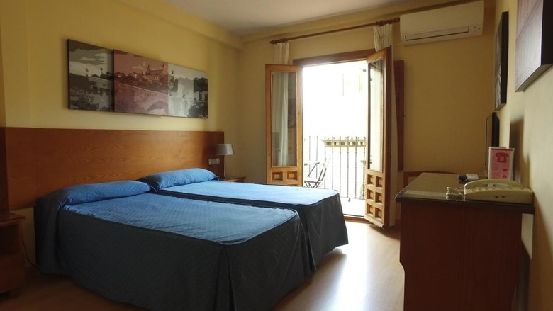 Hostal Santo Tom�