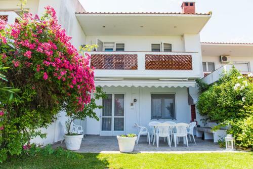 Bouganvillia Villa Latura