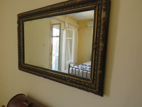 Xista Manor House �