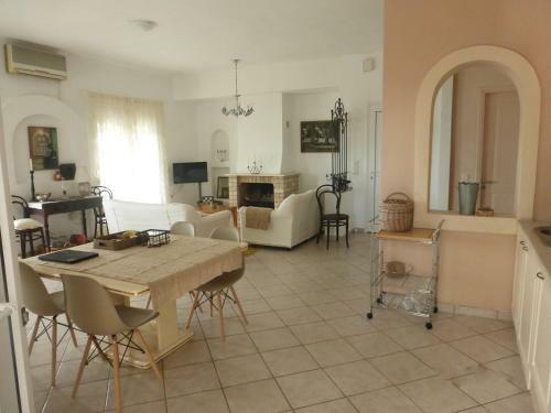 Villa Olea Home