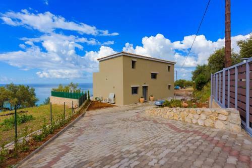 My Villa Kefalonia, Lourdas Beach
