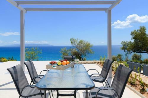My Villa Kefalonia, Lourdas Beach