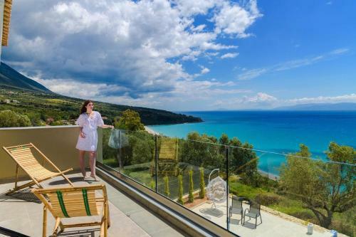 My Villa Kefalonia, Lourdas Beach