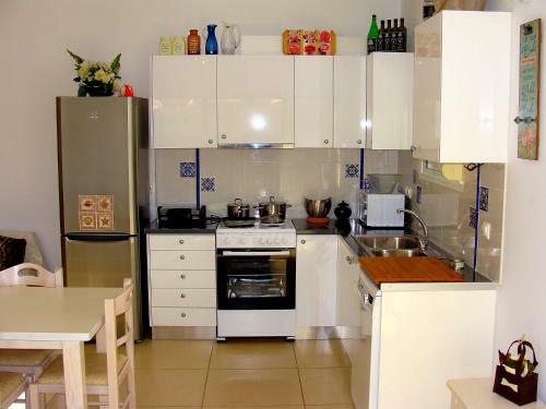 Lakithra Apartments