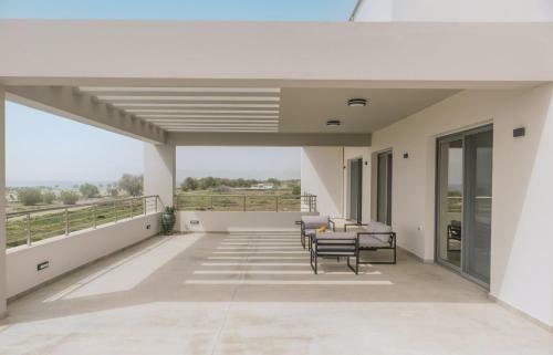 Grand Sea View Luxury Villa