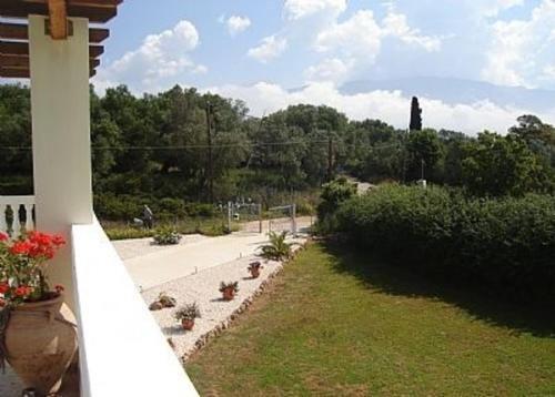 Spacious 5 Bed Villa With Pool In Kefalonia