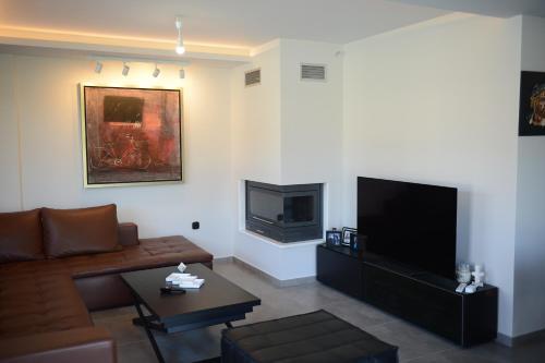 Luxury Villa Plaka
