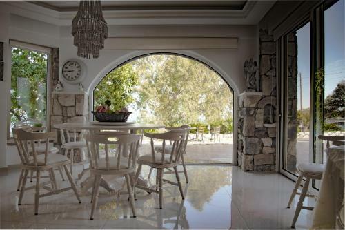Cretan Biosuites