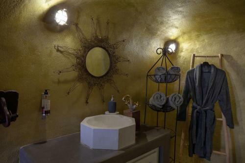 Dandy Cave Villa