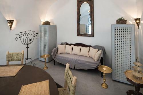 Dandy Cave Villa