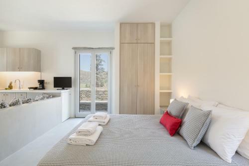 Xyla Beach Studios