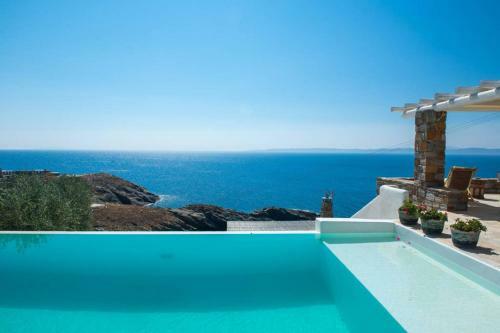 Villa Beautifis In Kea, 4bdr/7prs, Pool, Seaview
