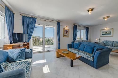Villa Maraki - Attica Riviera