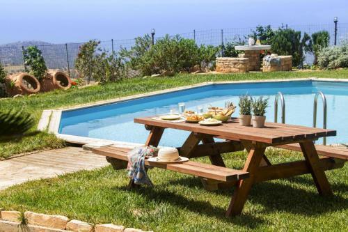 Villa Cottage, Triopetra