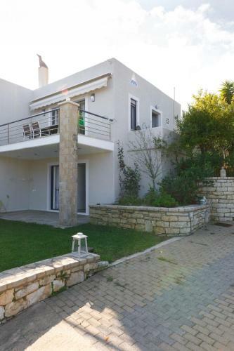 Into The Blue Villa