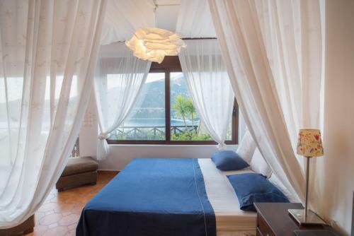 Floating Villa Near Astros Peloponnese