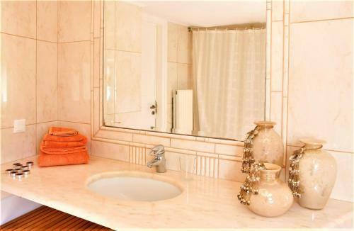 Ak Villa