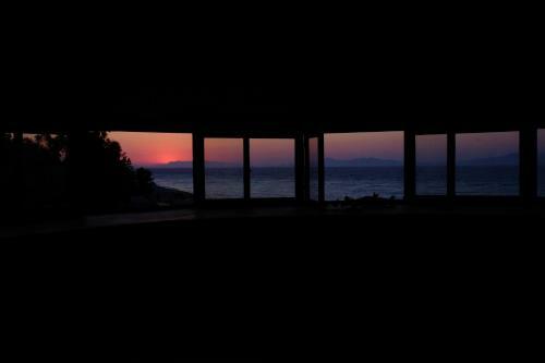 Mythica Tower Mill - Windmill Beach House