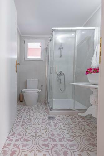 Anna's Brilliant Villa In Ialysos