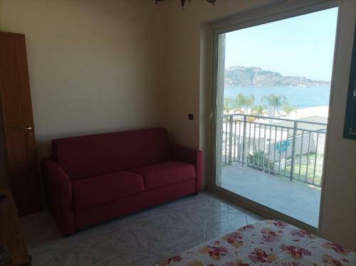 See View Naxos Apartment
