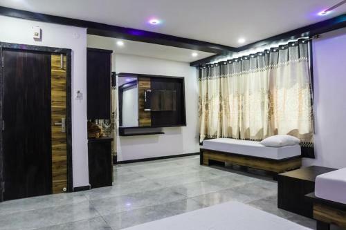 Hotel Om Grand & Om Convention