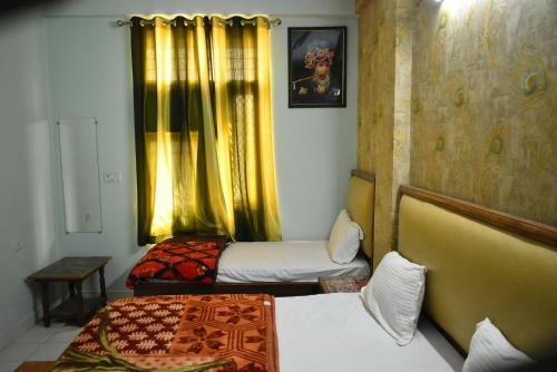 Hotel Shri Krishna Akshay Dham By Wb Inn