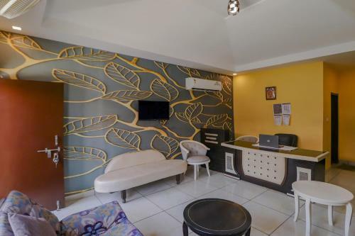 Hotel Oyo 87805 Pushpangan Divine