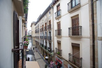 Hostal Pension Kaia