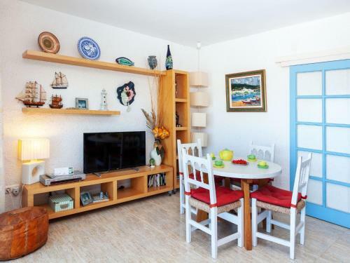 Apartment Les Oranetas Llan�a