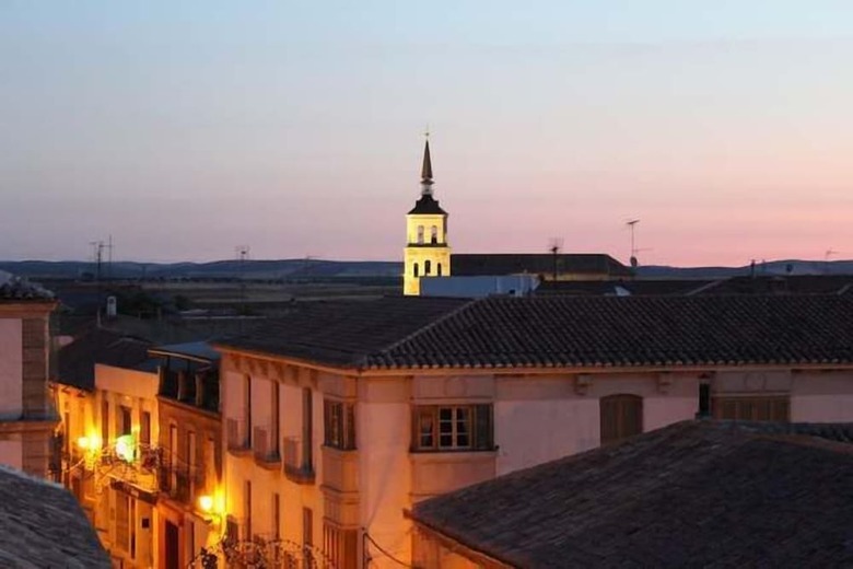 Hotel Toral