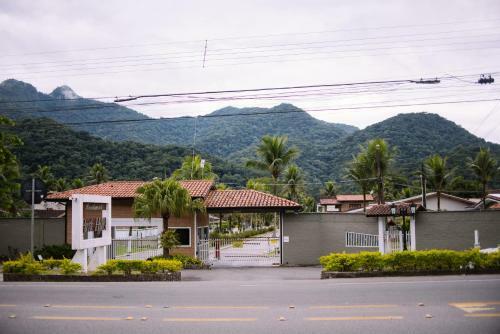 Casa Condom�nio de Luxo Ubatuba Sp