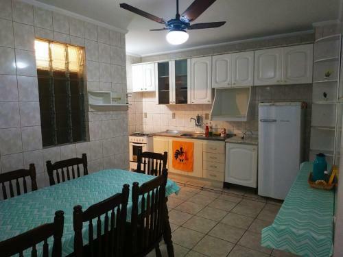 Apartamento Tf4 Apto 32b Cond Simone - Centro - Ubatuba
