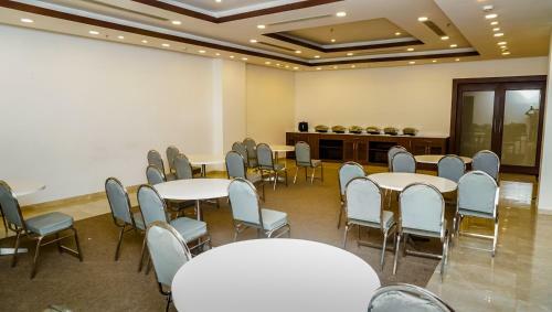 Hotel Siesta Navi Mumbai