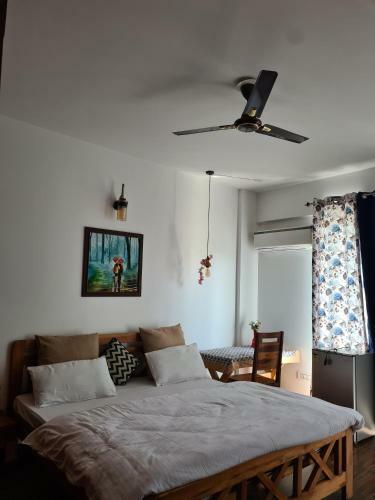 Bed & Breakfast Tathaastu