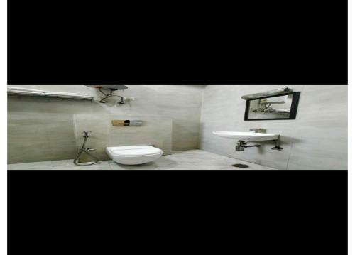 Hotel Townhouse 995 Central Noida