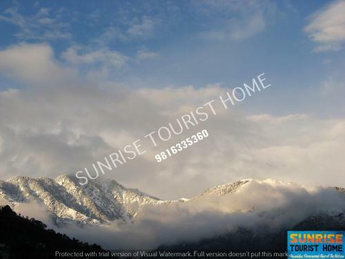 Hotel Sunrise Tourist Home