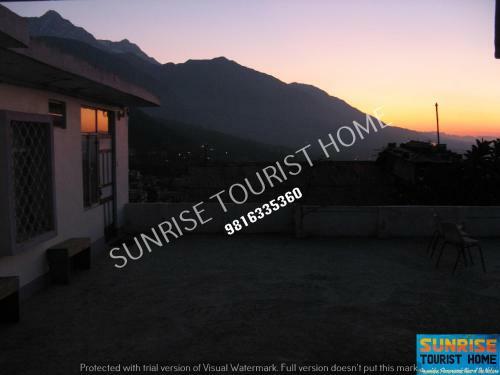 Hotel Sunrise Tourist Home