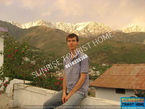 Hotel Sunrise Tourist Home