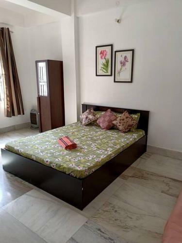 Apurba's Pensione Apartment