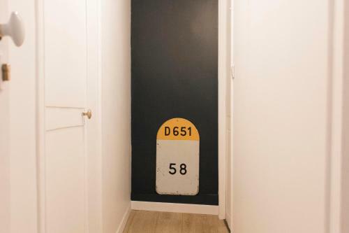 Hostal La Pension Du Mar�chal Chambres Priv�es