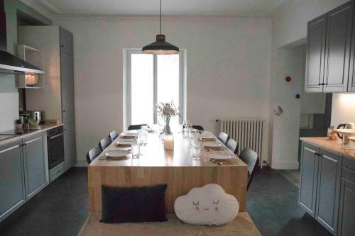 Hostal La Pension Du Mar�chal Chambres Priv�es