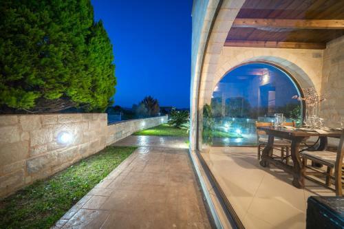 Villa Fos Residence - ???